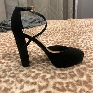 Black closed toe pumps